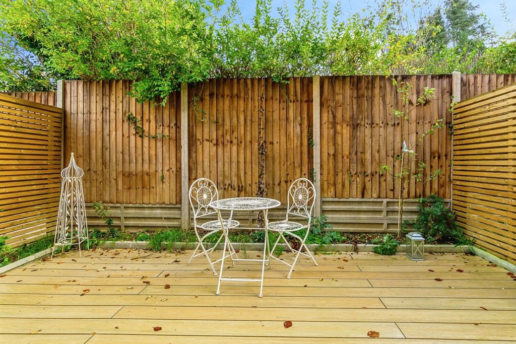 Property photo 3 of 22 Picture No. 26