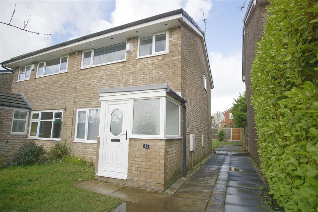 Property photo 1 of 11 Exterior