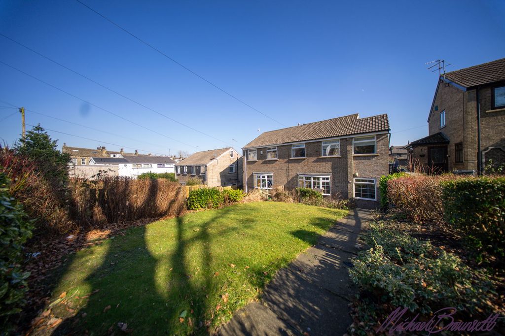 Property photo 1 of 26