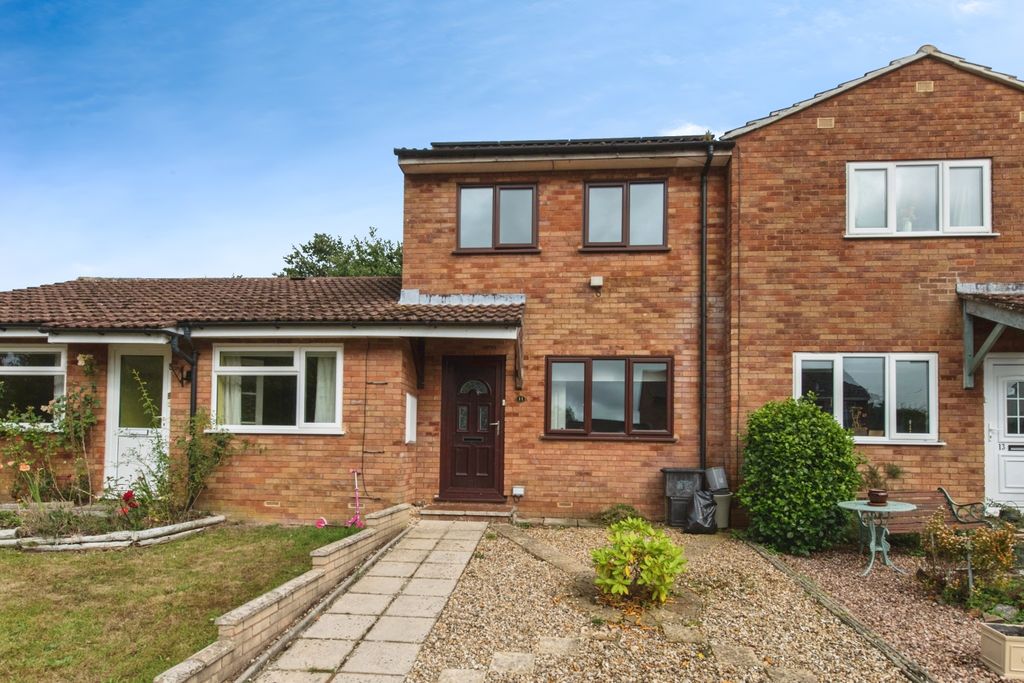 Property photo 1 of 19