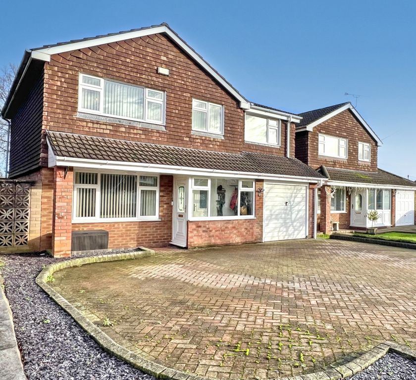 Property photo 1 of 26 Contemporary Family Home In A Sought-After Location 48 Fair View, Chepstow, Monmouthshire, Np16 5Bx