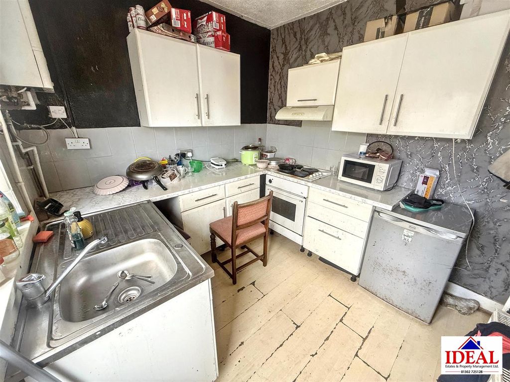 Property photo 2 of 13 Image00010.Jpg