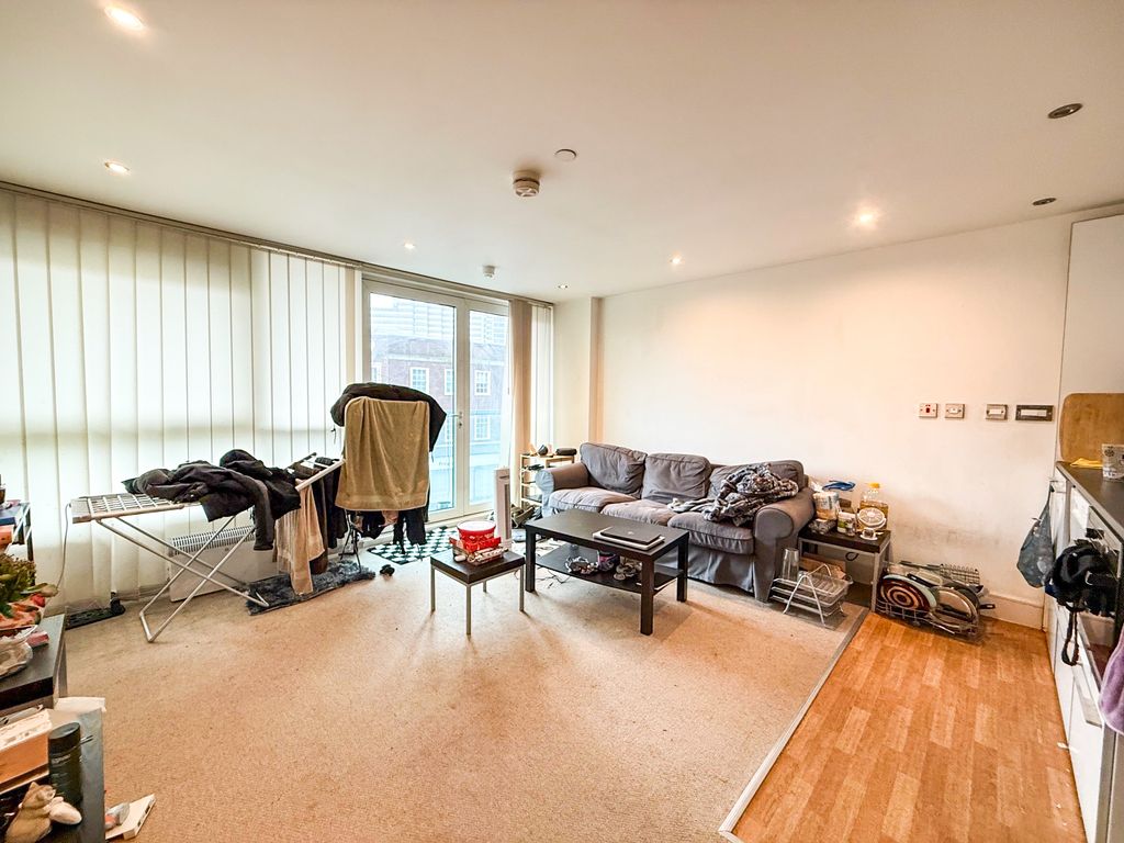 Property photo 3 of 6