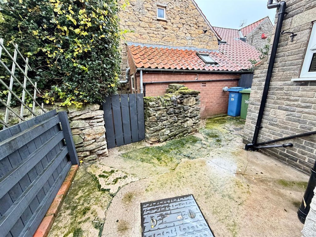 Property photo 3 of 8 1.Jpg