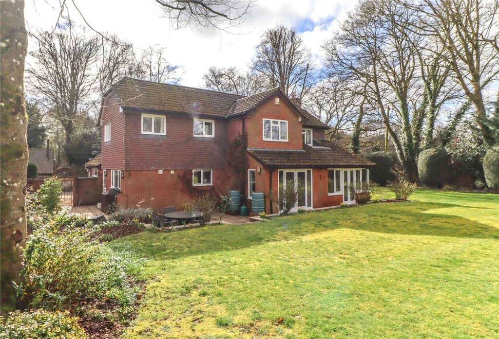 Property photo 2 of 35 Picture No. 43