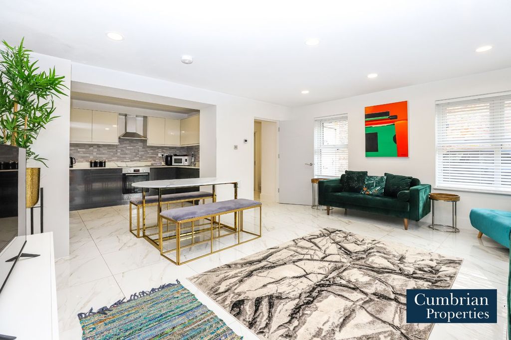 Property photo 2 of 19 Dining Lounge Area