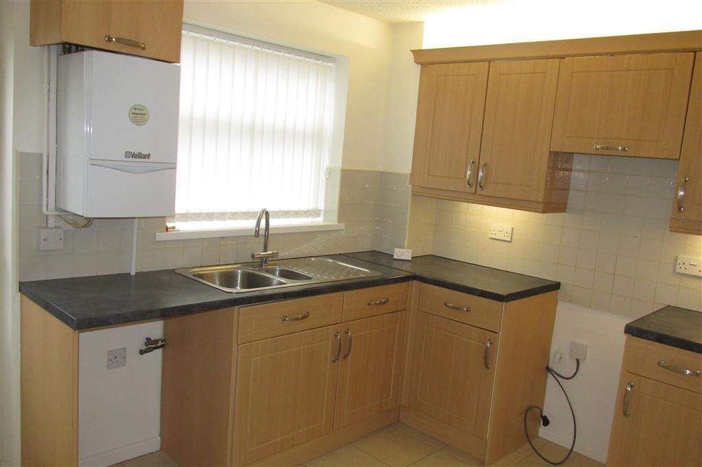 Property photo 3 of 7 Bathroom