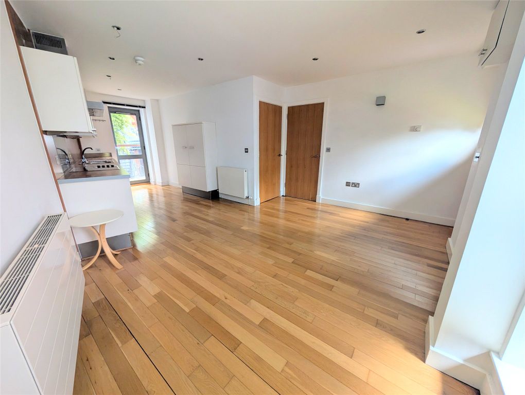 Property photo 2 of 7 Picture No. 06