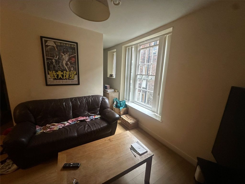 Property photo 2 of 7 Picture No. 06