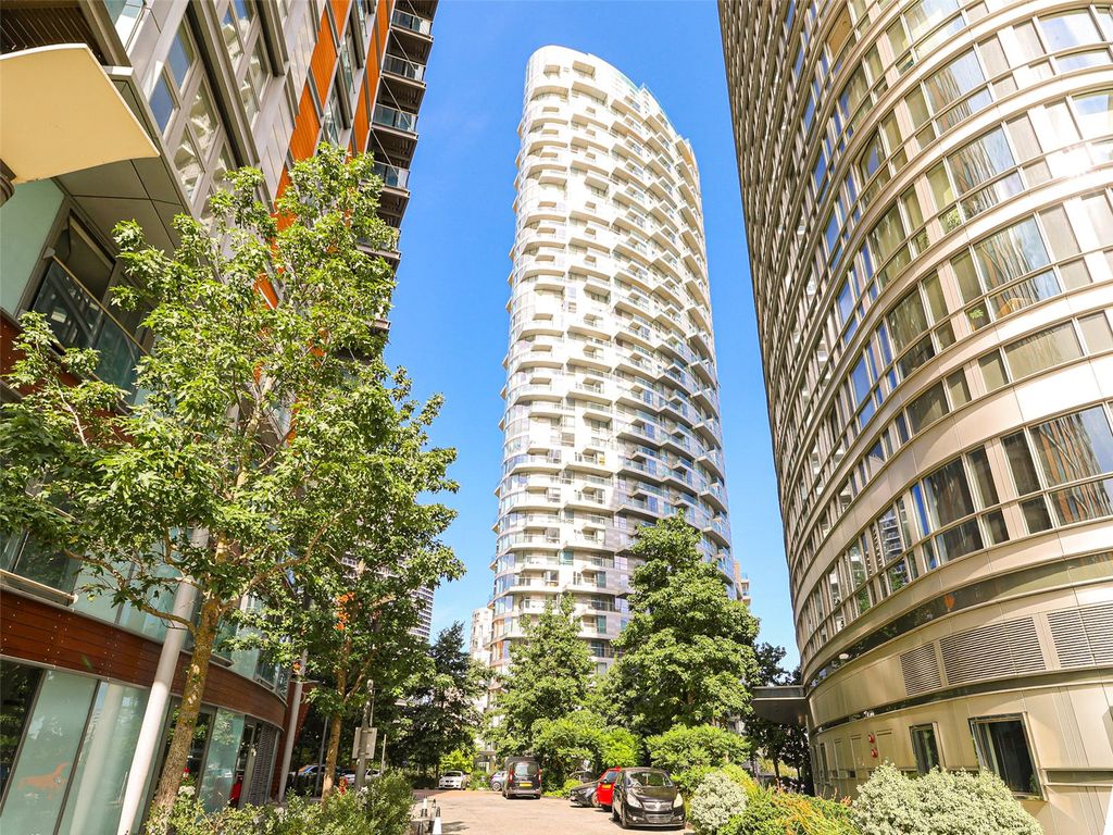 Property photo 1 of 24 Picture No. 23