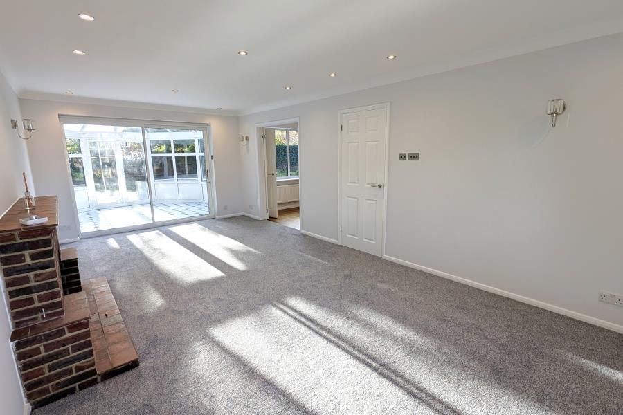 Property photo 3 of 18