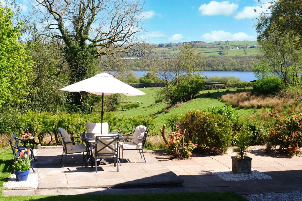 Property photo 2 of 18 Picture No. 59