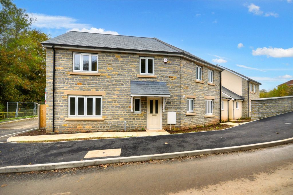 Property photo 1 of 16 Picture No. 15