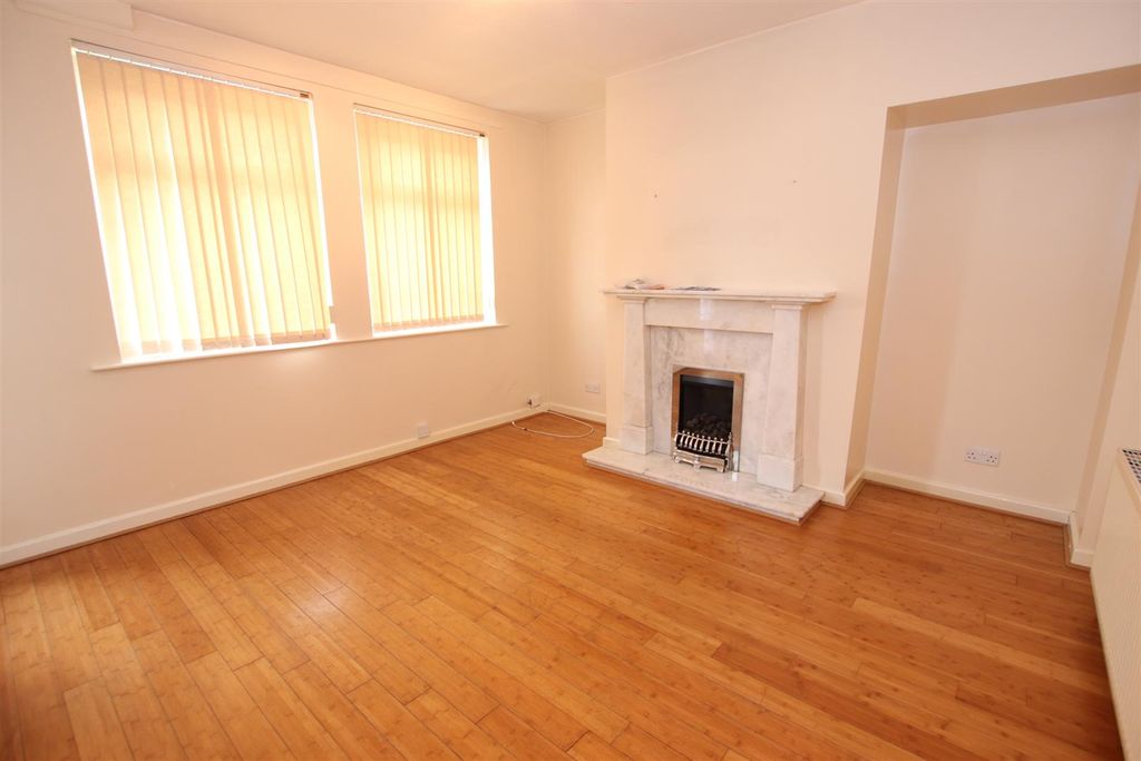 Property photo 2 of 12 Img_8105.Jpg