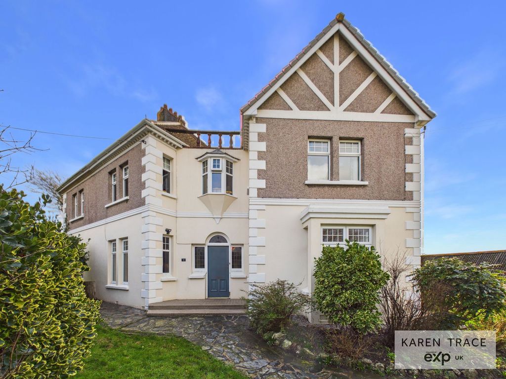 Property photo 1 of 26