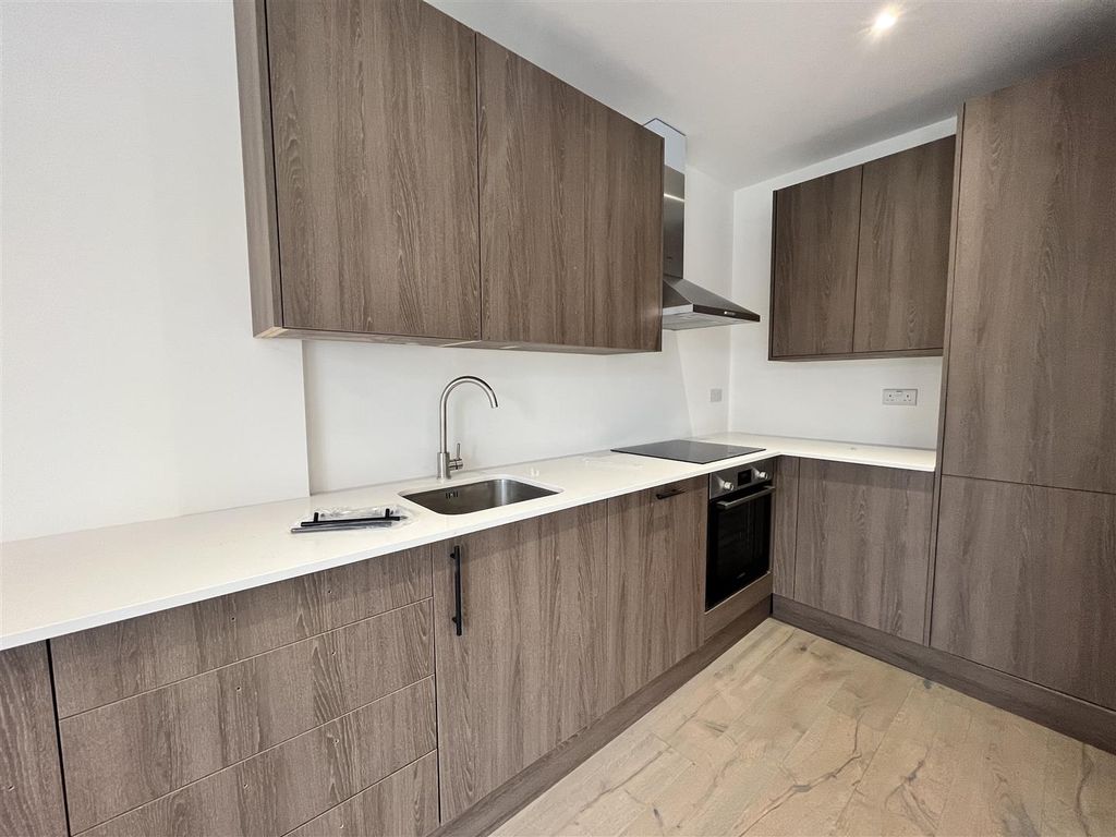 Property photo 2 of 11 Image00059.Jpeg