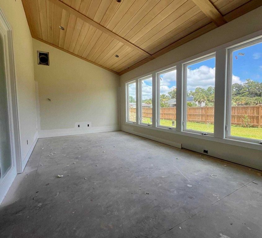 Property photo 2 of 5 <Alttext/>