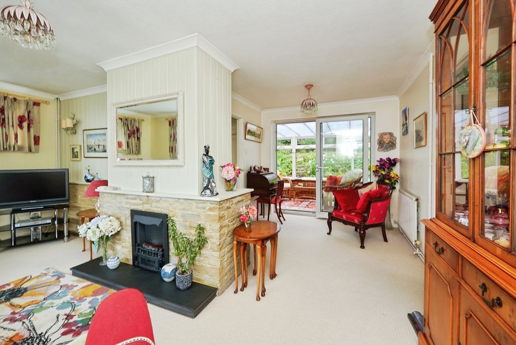 Property photo 3 of 19 Pbox-Img.Jpg