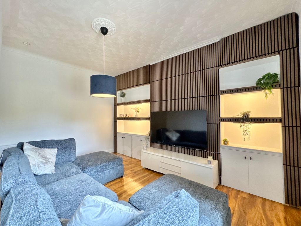 Property photo 2 of 14 Muirend Street, Kilbirnie Lounge Pic