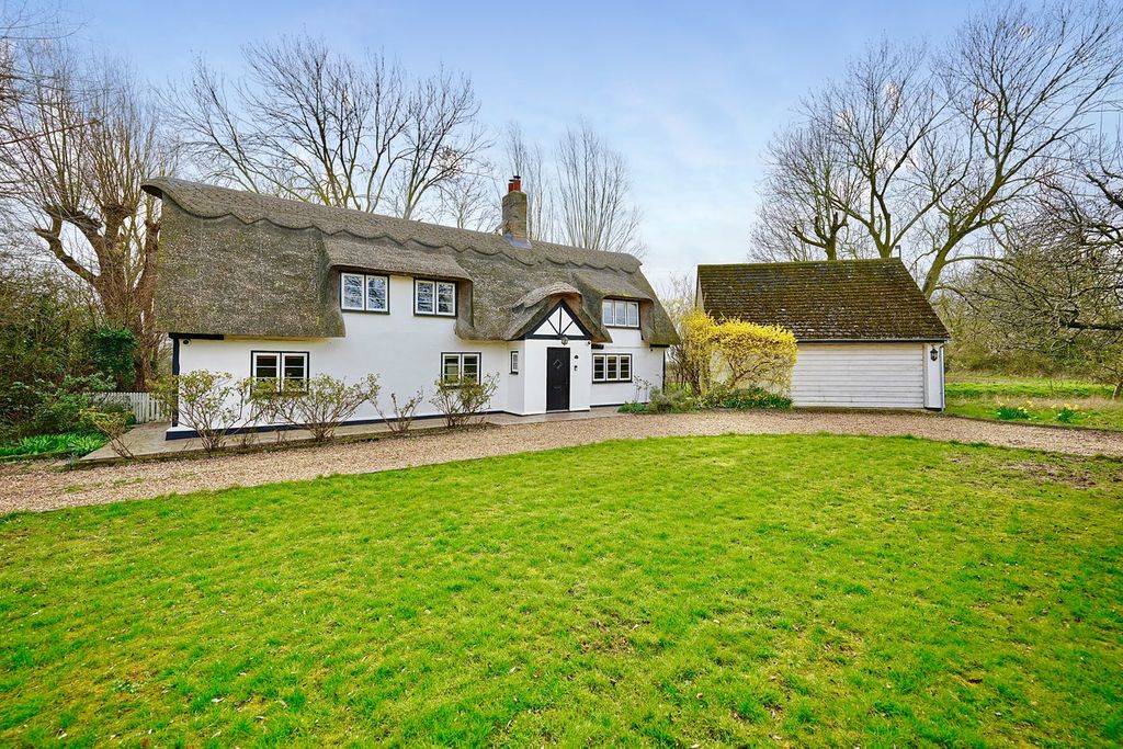 Property photo 1 of 20