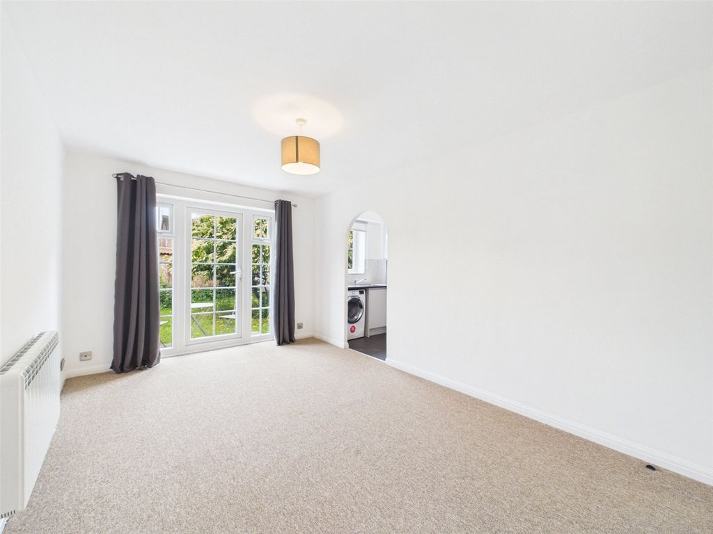 Property photo 2 of 12 Picture No. 07