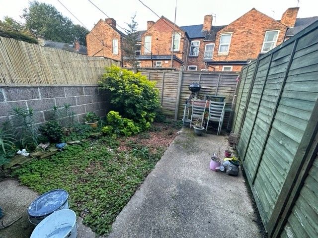Property photo 2 of 8