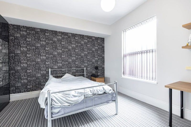 Property photo 1 of 3