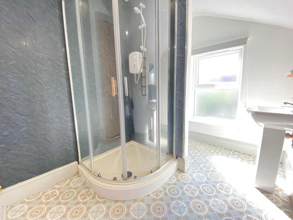 Property photo 3 of 4 Image (3)