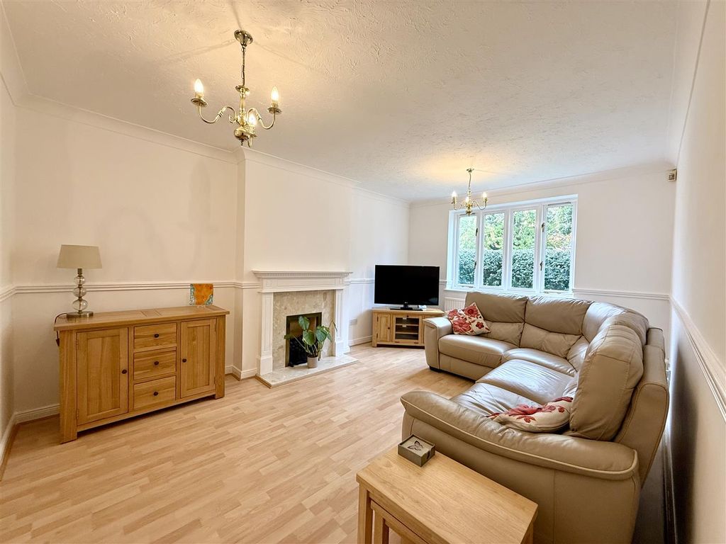 Property photo 3 of 24 3