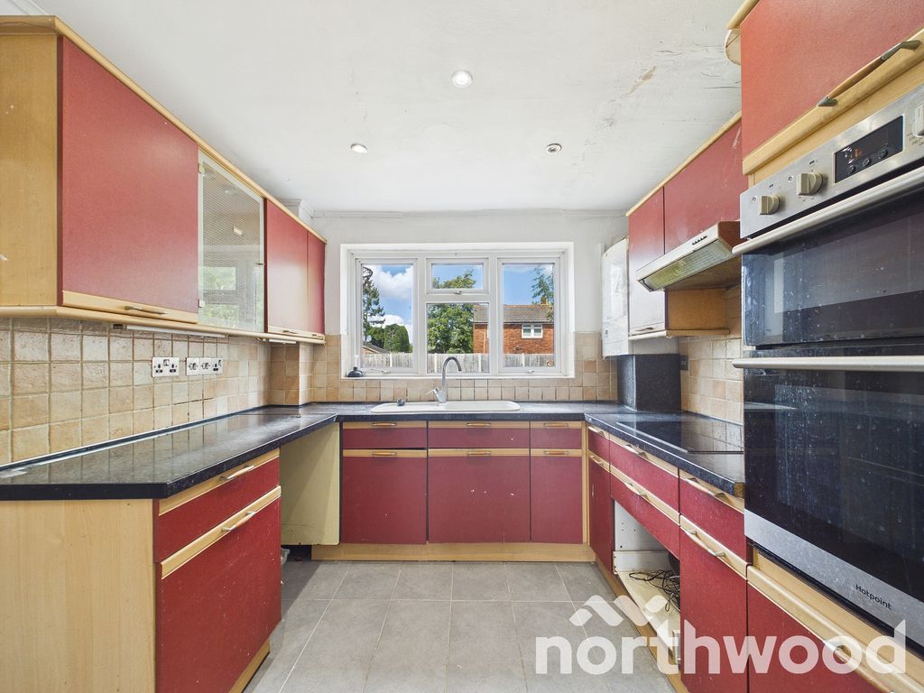 Property photo 3 of 15