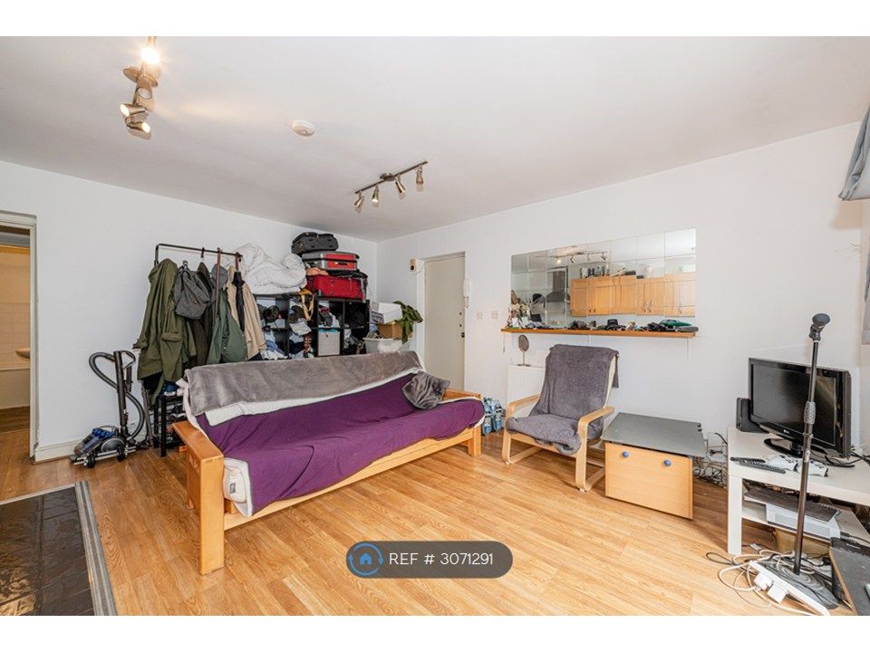 Property photo 3 of 9