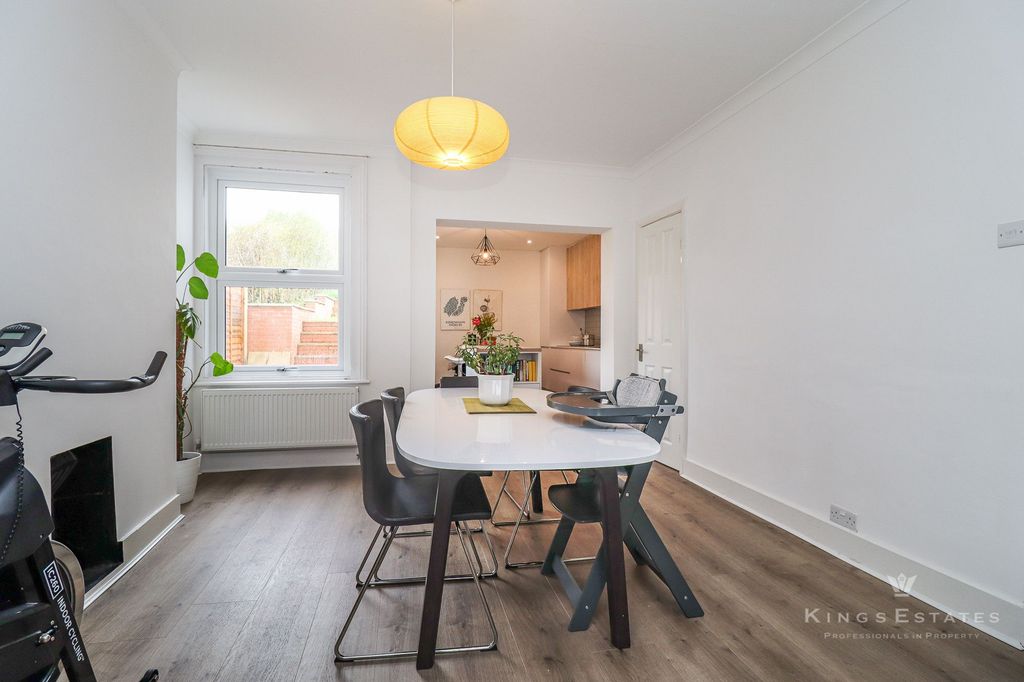 Property photo 3 of 11 General