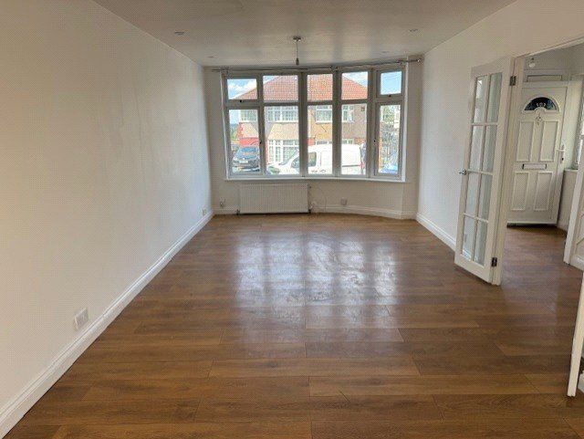 Property photo 2 of 14 Picture No. 02