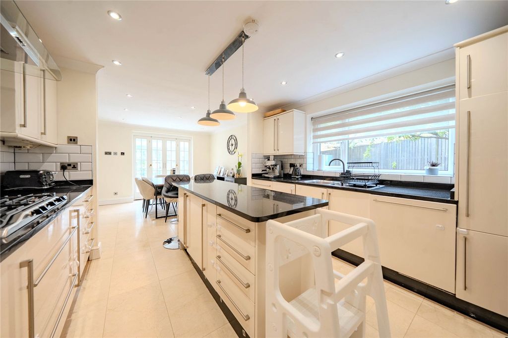 Property photo 3 of 18 Picture No. 78