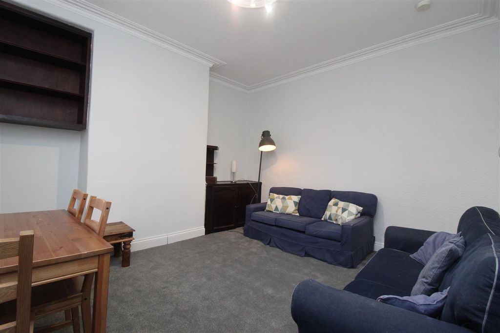 Property photo 2 of 14 Img_1110.Jpg
