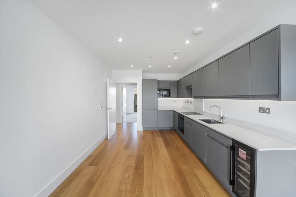 Property photo 2 of 10 Dsc_8716_High.Jpg