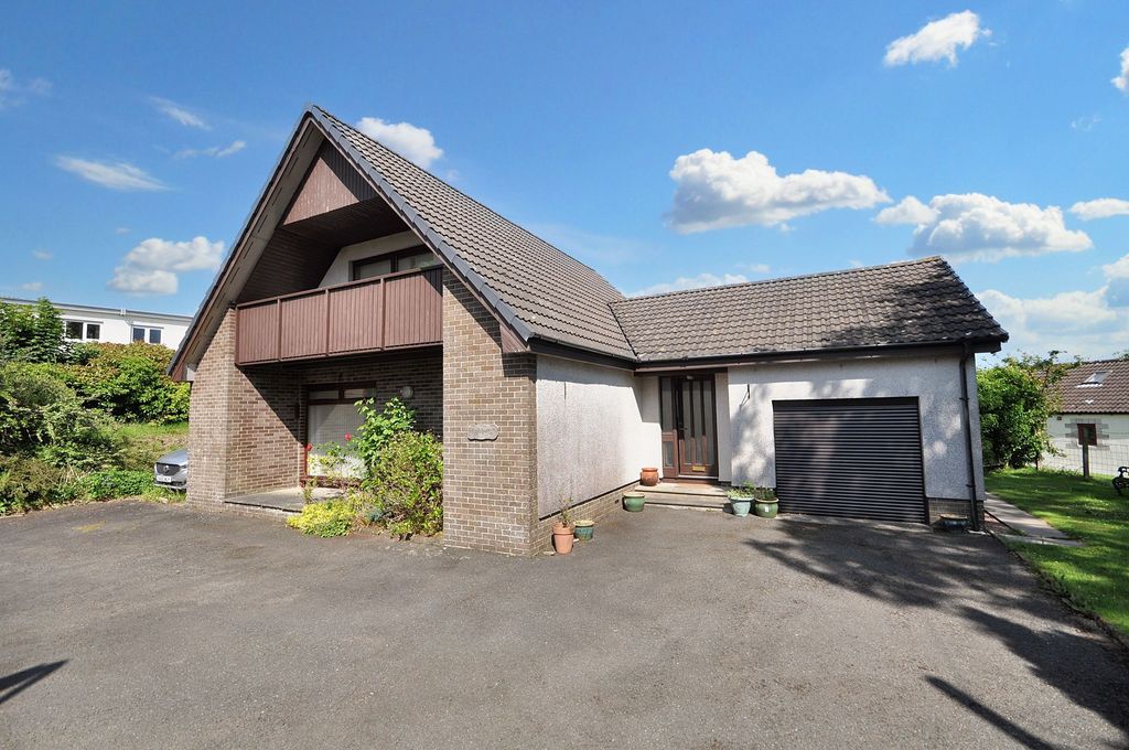 Property photo 1 of 30