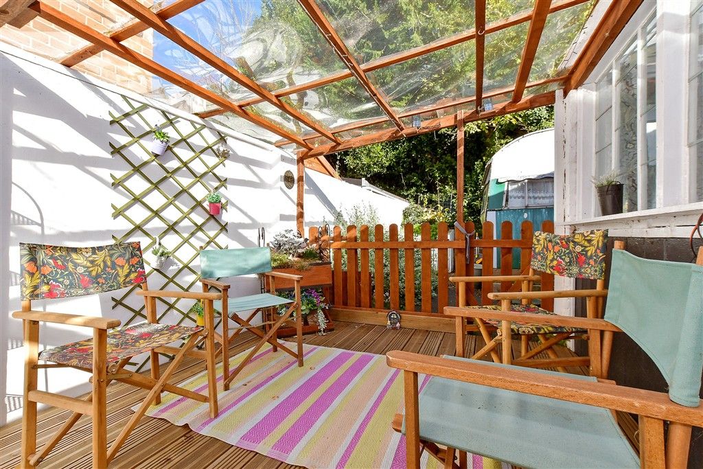 Property photo 3 of 14 External Feature