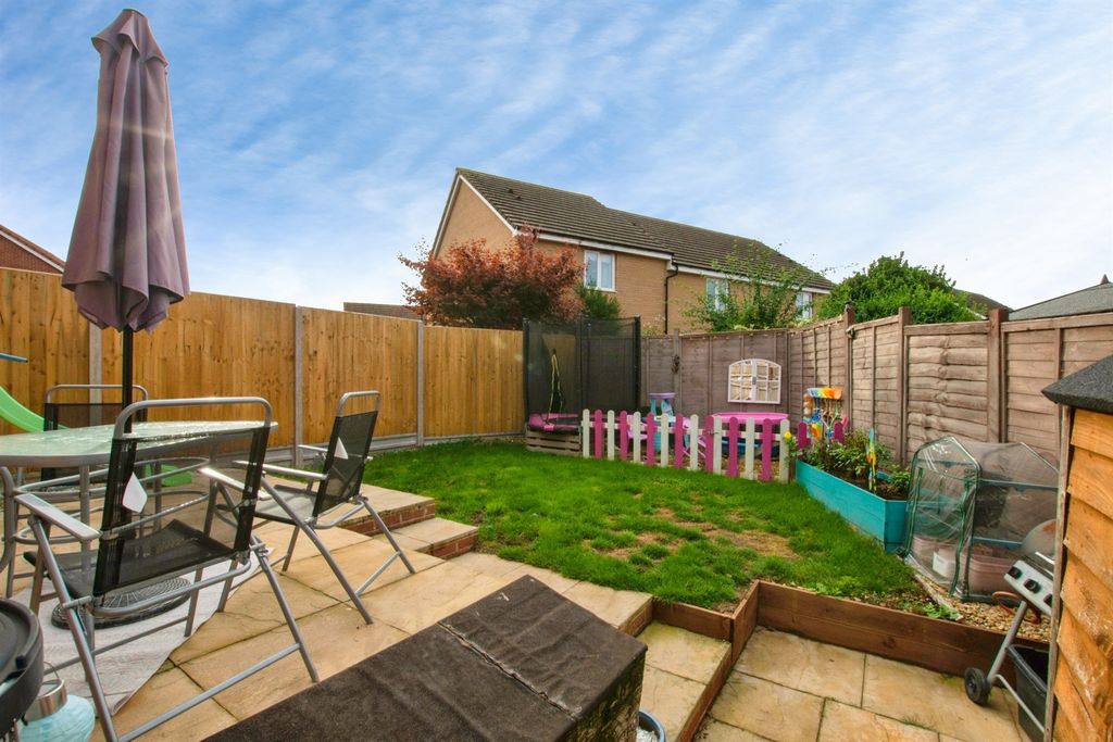 Property photo 3 of 14