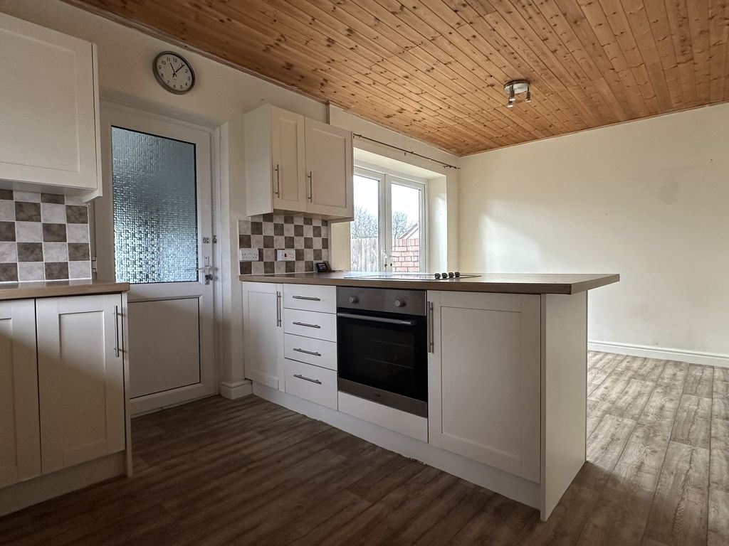 Property photo 2 of 16 Not Specified