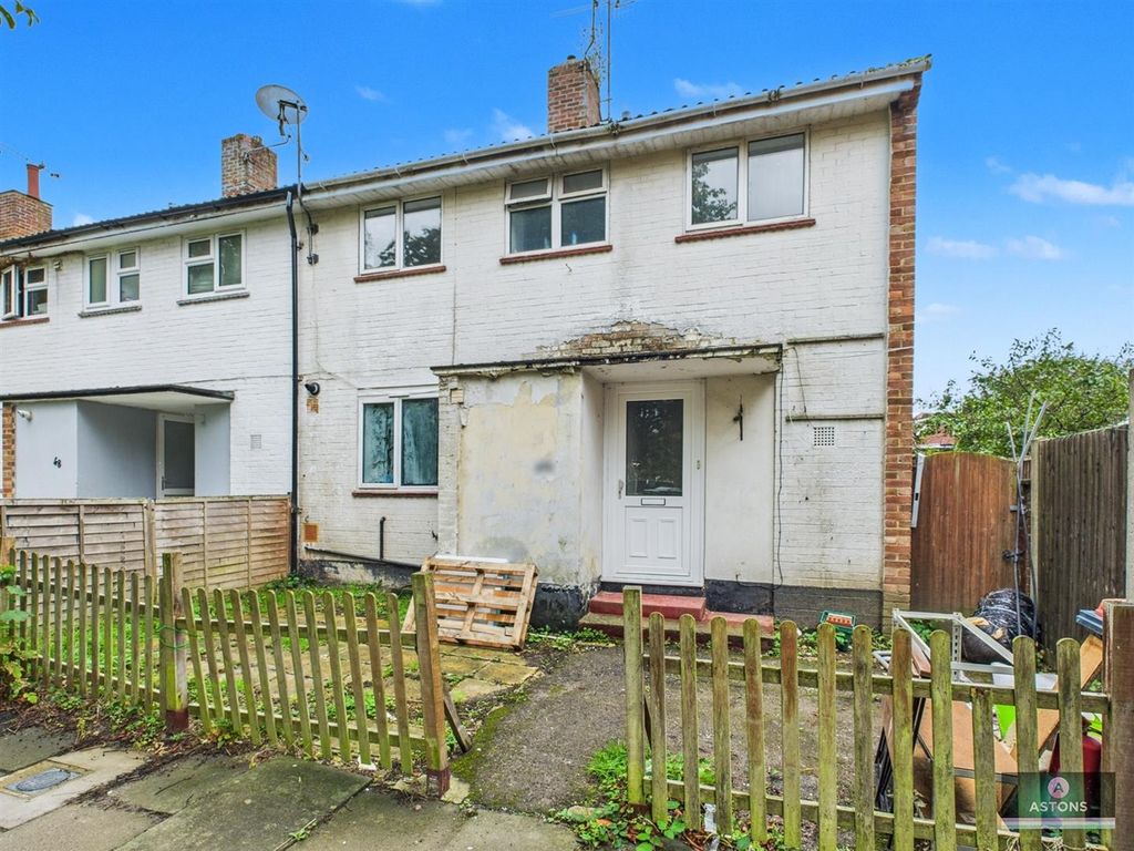 Property photo 1 of 12 Cam04622G0-Pr0057-Still007.Jpg