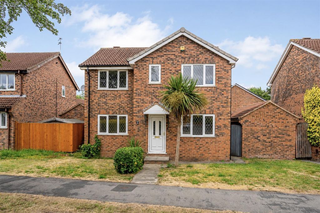 Property photo 1 of 17 30 Hde External-2.Jpg