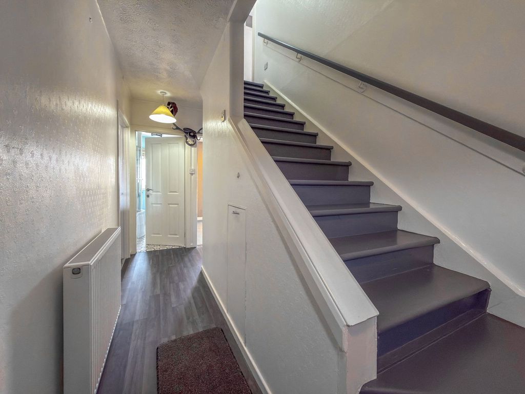 Property photo 3 of 26