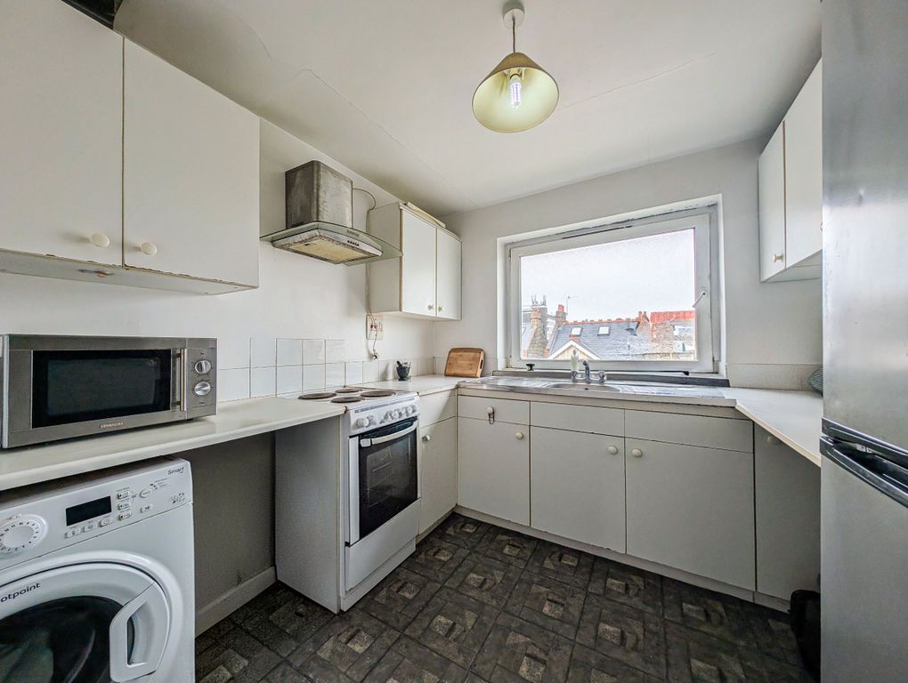 Property photo 3 of 7