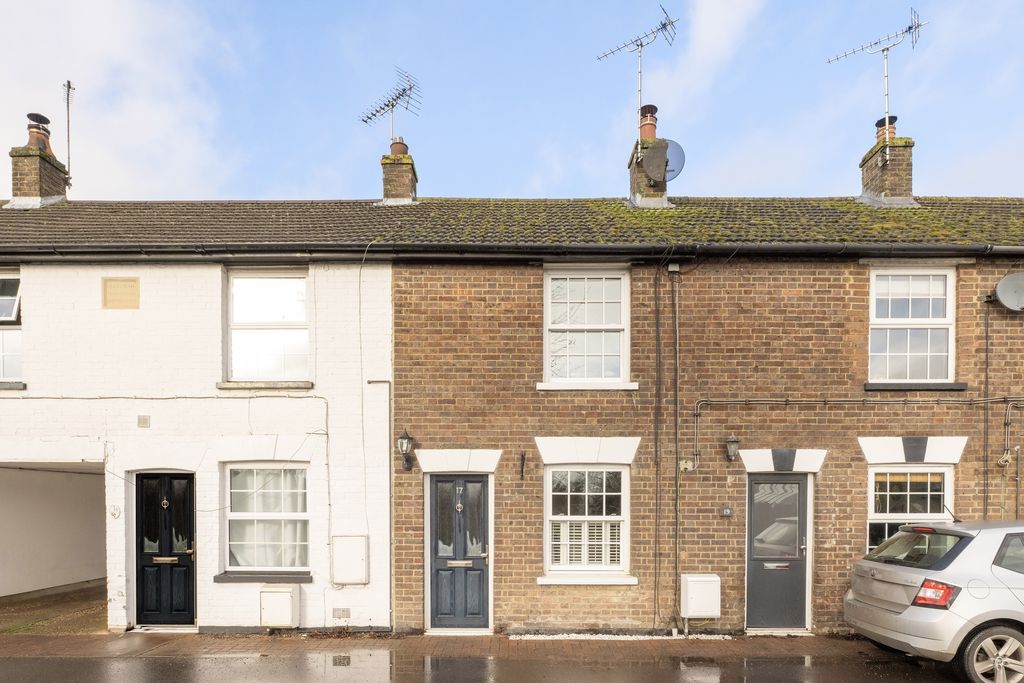 Property photo 1 of 16 Photo 16