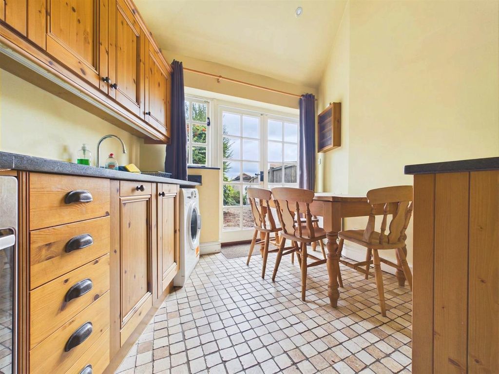 Property photo 2 of 24 Cam02365G0-Pr0512-Still011.Png