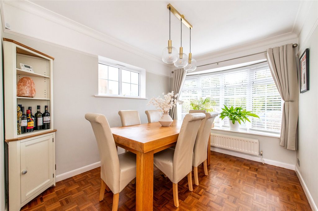 Property photo 3 of 30 Picture No. 14