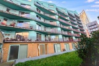 Property photo 1 of 8 Unit 9, 9 Steedman Street External.Jpg