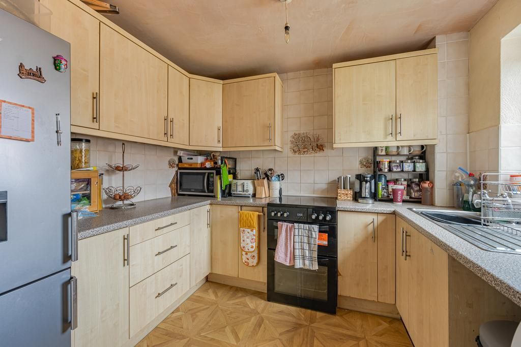 Property photo 3 of 18