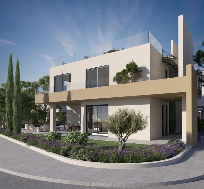 Property photo 2 of 13